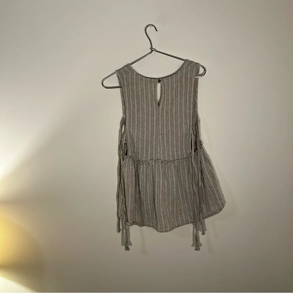 Doe & Rae Top - Picture 4 of 5